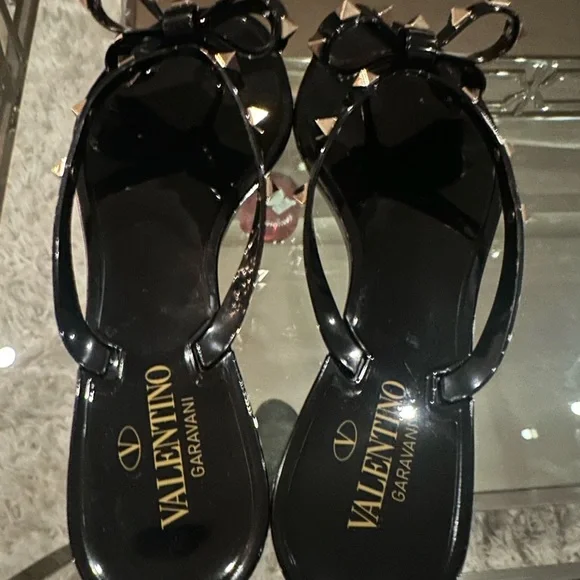 Valentino Rockstud Flat Thong Sandals - Picture 5 of 9